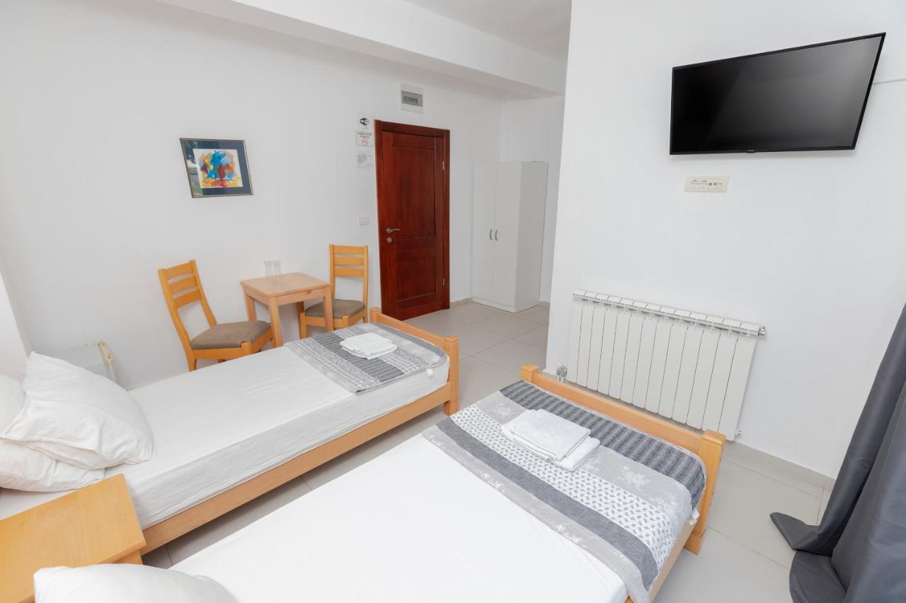 Guest House Vila Vedesa Kotor Dış mekan fotoğraf